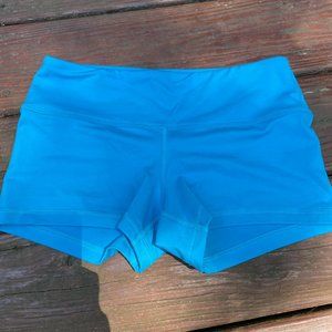 Fleo Original Shorts Size Small